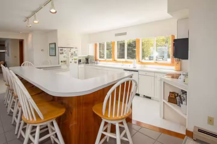 Property B Kitchen 1