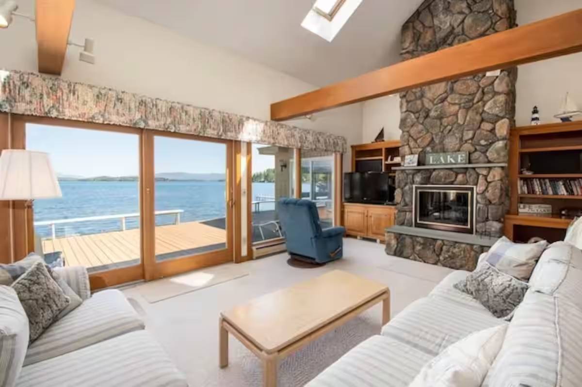 Property B Kitchen 5